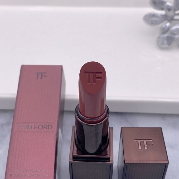 Tom Ford Matte Lipstick-100 Beige Nude-Full Size-0.1oz,3g- Limited Edition - NEW - Picture 3 of 12